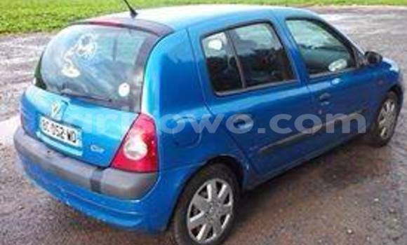 Buy Used Renault 19 Blue Car in Cotonou in Benign Buy Used Renault 19 Blue Car in Cotonou in Benign