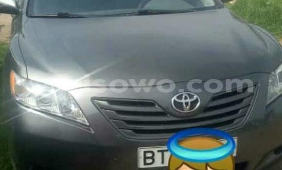 Ra Àlòkù Toyota Camry Brown Ọkọ̀ in Cotonou ni Benin Ra Àlòkù Toyota Camry Brown Ọkọ̀ in Cotonou ni Benin