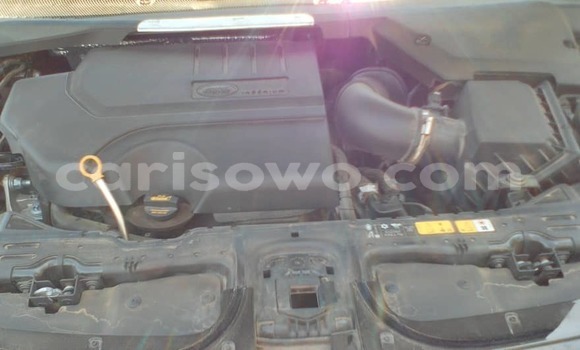 Acheter Neuf Voiture Land Rover Range Rover Noir à Cotonou, Benin Acheter Neuf Voiture Land Rover Range Rover Noir à Cotonou, Benin