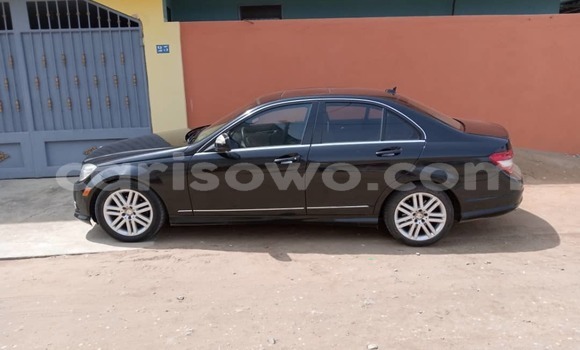 Buy Used Mercedes-Benz C–Class Black Car in Cotonou in Benign Buy Used Mercedes-Benz C–Class Black Car in Cotonou in Benign