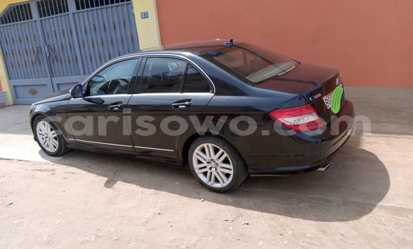 Buy Used Mercedes-Benz C–Class Black Car in Cotonou in Benign Buy Used Mercedes-Benz C–Class Black Car in Cotonou in Benign