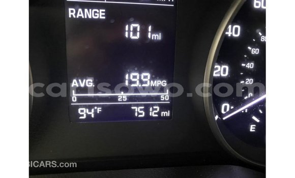 Acheter Import Voiture Hyundai Elantra Noir à Import - Dubai, Benin Acheter Import Voiture Hyundai Elantra Noir à Import - Dubai, Benin