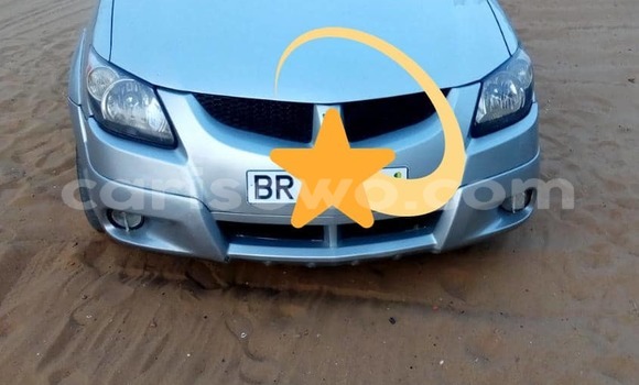 Ra Àlòkù Pontiac Vibe funfun Ọkọ̀ in Cotonou ni Benin Ra Àlòkù Pontiac Vibe funfun Ọkọ̀ in Cotonou ni Benin