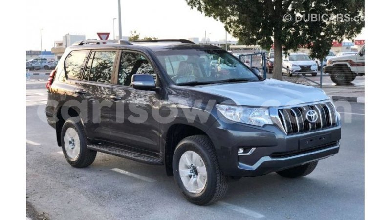 Big with watermark toyota prado benign import dubai 8491