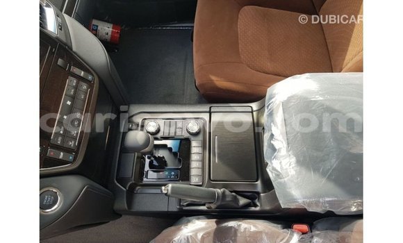 Ra Imported Toyota Land Cruiser Black Ọkọ̀ in Import - Dubai ni Benin Ra Imported Toyota Land Cruiser Black Ọkọ̀ in Import - Dubai ni Benin