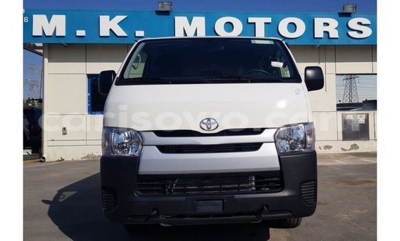 Ra Imported Toyota Hiace funfun Ọkọ̀ in Import - Dubai ni Benin Ra Imported Toyota Hiace funfun Ọkọ̀ in Import - Dubai ni Benin