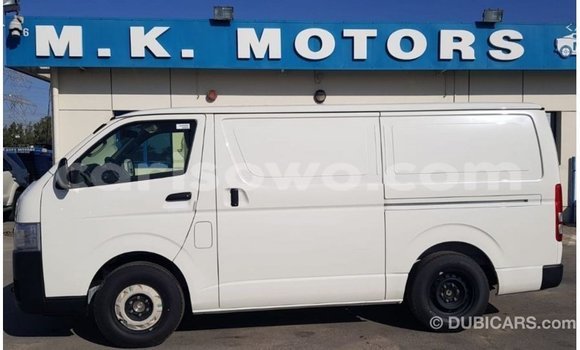 Ra Imported Toyota Hiace funfun Ọkọ̀ in Import - Dubai ni Benin Ra Imported Toyota Hiace funfun Ọkọ̀ in Import - Dubai ni Benin