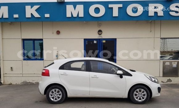 Ra Imported Kia Rio funfun Ọkọ̀ in Import - Dubai ni Benin Ra Imported Kia Rio funfun Ọkọ̀ in Import - Dubai ni Benin