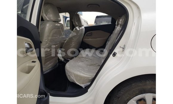 Ra Imported Kia Rio funfun Ọkọ̀ in Import - Dubai ni Benin Ra Imported Kia Rio funfun Ọkọ̀ in Import - Dubai ni Benin