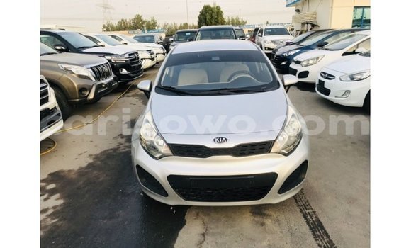 Ra Imported Kia Rio Miiran Ọkọ̀ in Import - Dubai ni Benin Ra Imported Kia Rio Miiran Ọkọ̀ in Import - Dubai ni Benin