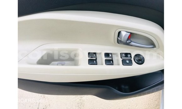 Ra Imported Kia Rio Miiran Ọkọ̀ in Import - Dubai ni Benin Ra Imported Kia Rio Miiran Ọkọ̀ in Import - Dubai ni Benin