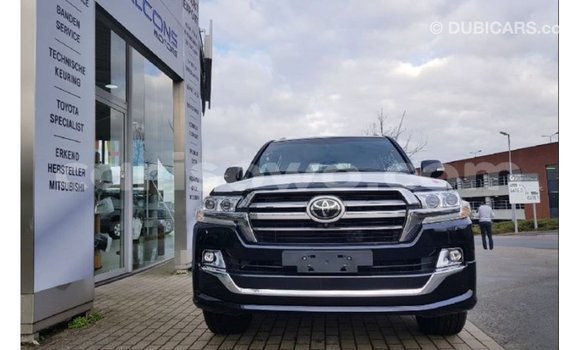 Sayi Imported Toyota Land Cruiser Black Mota in Import - Dubai a Benin Sayi Imported Toyota Land Cruiser Black Mota in Import - Dubai a Benin