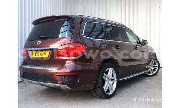 Ra Imported Mercedes-Benz 190 Red Ọkọ̀ in Import - Dubai ni Benin Ra Imported Mercedes-Benz 190 Red Ọkọ̀ in Import - Dubai ni Benin