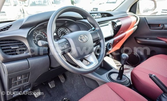 Ra Imported Toyota Hilux funfun Ọkọ̀ in Import - Dubai ni Benin Ra Imported Toyota Hilux funfun Ọkọ̀ in Import - Dubai ni Benin