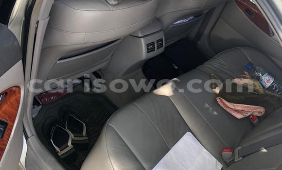 Ra Tuntun Toyota Camry Silver Ọkọ̀ in Cotonou ni Benin Ra Tuntun Toyota Camry Silver Ọkọ̀ in Cotonou ni Benin