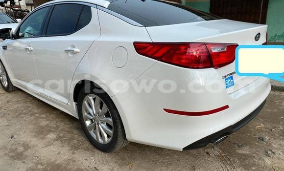 Sayi Sabo Kia Optima White Mota in Cotonou a Benin Sayi Sabo Kia Optima White Mota in Cotonou a Benin