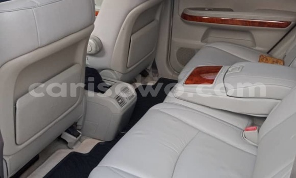 Ra Àlòkù Lexus RX 330 funfun Ọkọ̀ in Cotonou ni Benin Ra Àlòkù Lexus RX 330 funfun Ọkọ̀ in Cotonou ni Benin