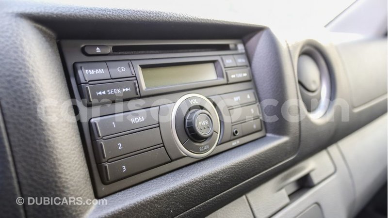 Big with watermark nissan urvan benign import dubai 8538