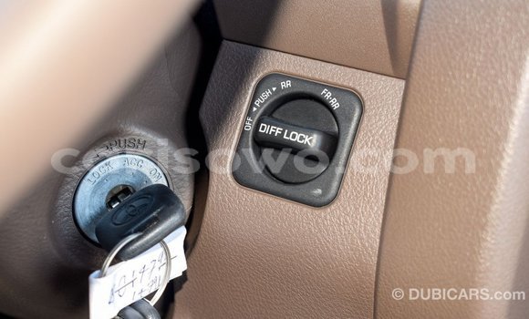 Buy Import Toyota Land Cruiser Beige Car in Import - Dubai in Benign Buy Import Toyota Land Cruiser Beige Car in Import - Dubai in Benign