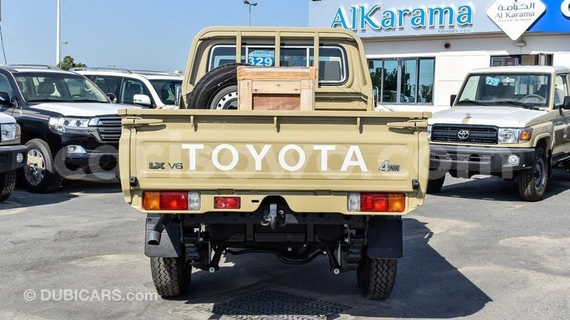 Big with watermark toyota land cruiser benin import dubai 8545