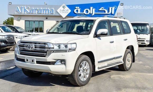 Ra Imported Toyota Land Cruiser funfun Ọkọ̀ in Import - Dubai ni Benin Ra Imported Toyota Land Cruiser funfun Ọkọ̀ in Import - Dubai ni Benin