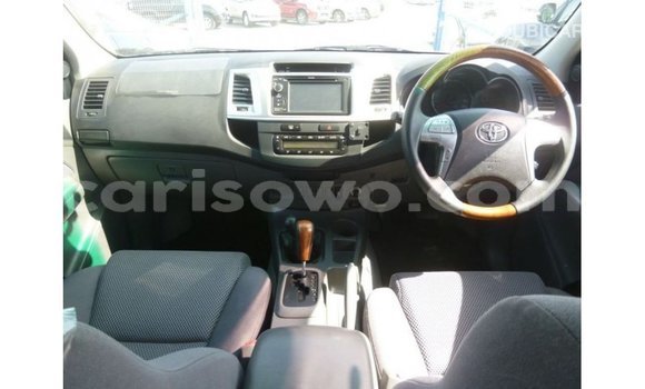 Buy Import Toyota Hilux Other Car in Import - Dubai in Benign Buy Import Toyota Hilux Other Car in Import - Dubai in Benign