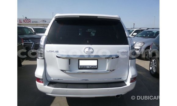 Sayi Imported Lexus GX White Mota in Import - Dubai a Benin Sayi Imported Lexus GX White Mota in Import - Dubai a Benin