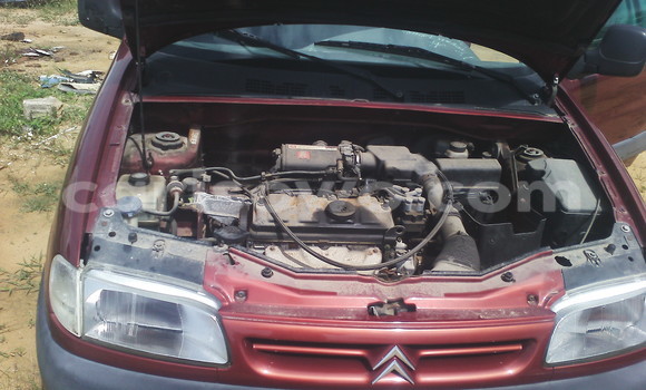 Ra Àlòkù Citroen C4 Red Ọkọ̀ in Porto Novo ni Benin Ra Àlòkù Citroen C4 Red Ọkọ̀ in Porto Novo ni Benin