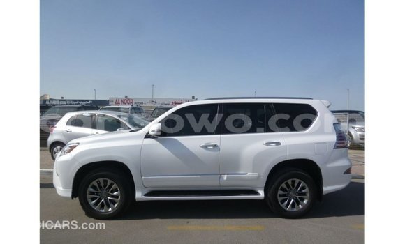 Sayi Imported Lexus GX White Mota in Import - Dubai a Benin Sayi Imported Lexus GX White Mota in Import - Dubai a Benin
