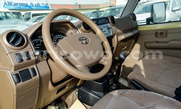 Buy Import Toyota Land Cruiser Beige Car in Import - Dubai in Benign Buy Import Toyota Land Cruiser Beige Car in Import - Dubai in Benign