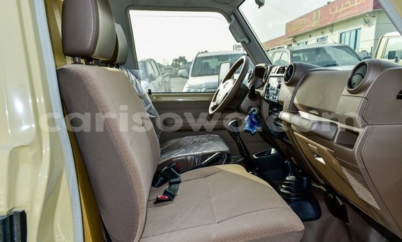 Buy Import Toyota Land Cruiser Beige Car in Import - Dubai in Benign Buy Import Toyota Land Cruiser Beige Car in Import - Dubai in Benign