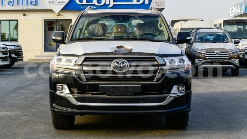 Big with watermark toyota land cruiser benin import dubai 8552