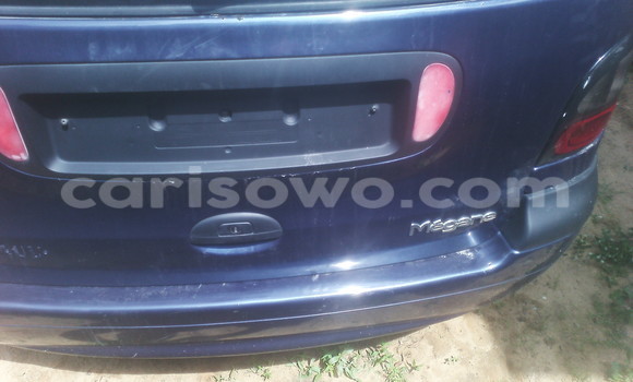 Ra Àlòkù Volvo 990 Blue Ọkọ̀ in Porto Novo ni Benin Ra Àlòkù Volvo 990 Blue Ọkọ̀ in Porto Novo ni Benin