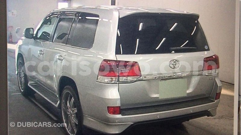Big with watermark toyota land cruiser benin import dubai 8557