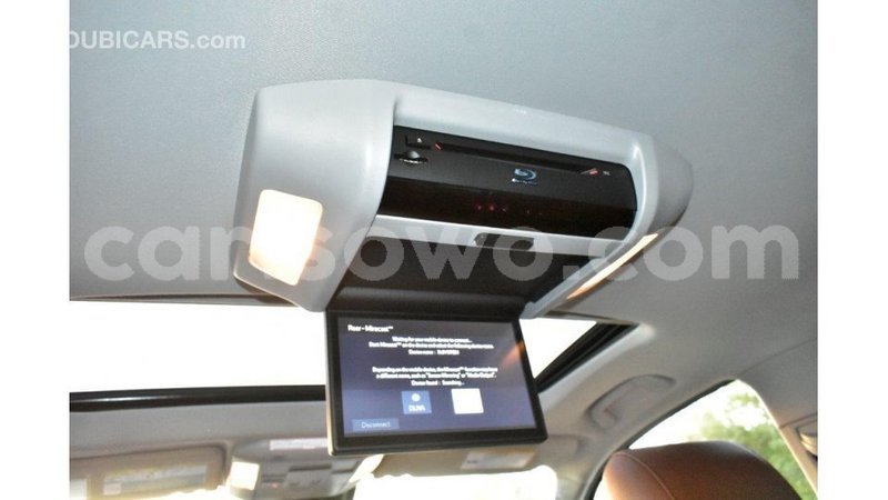 Big with watermark toyota sequoia benin import dubai 8579