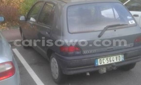 Sayi Na hannu Renault Clio Black Mota in Cotonou a Benin