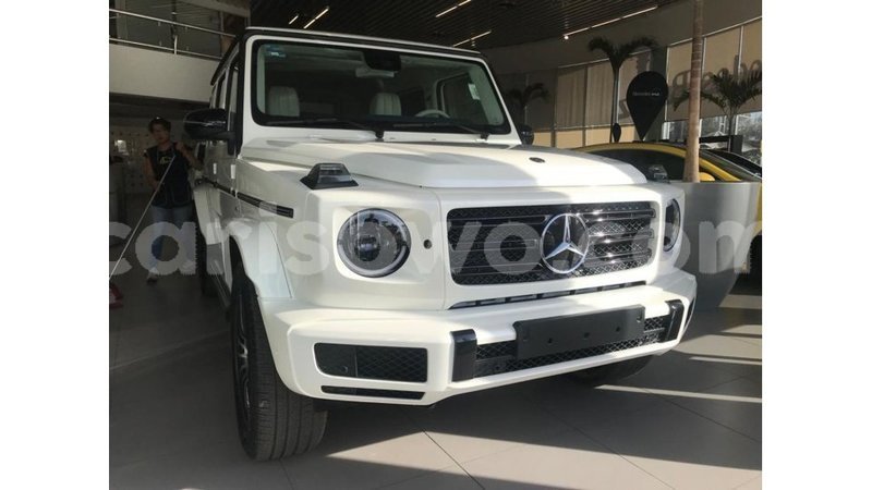 Big with watermark mercedes benz 190 benin import dubai 8587