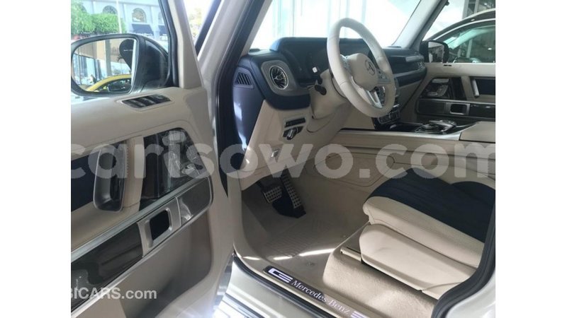 Big with watermark mercedes benz 190 benign import dubai 8587