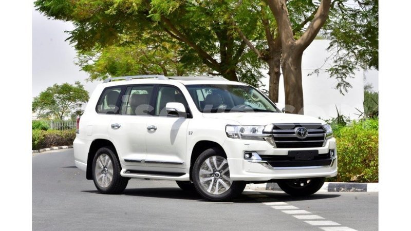 Big with watermark toyota land cruiser benign import dubai 8590