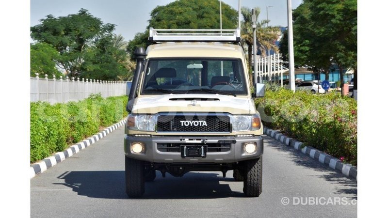 Big with watermark toyota land cruiser benin import dubai 8606