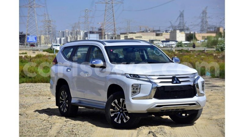 Big with watermark mitsubishi montero benin import dubai 8609