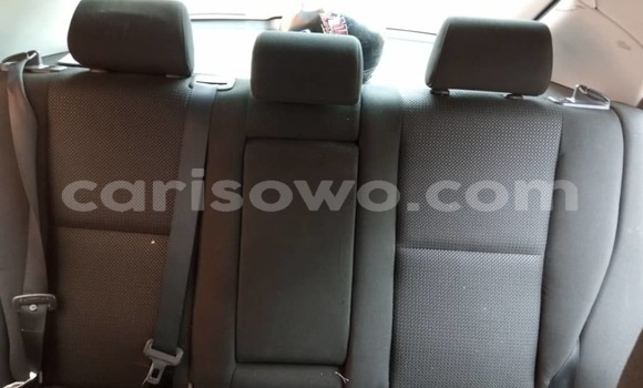 Sayi Sabo Toyota Avensis Azurfa Mota in Cotonou a Benin Sayi Sabo Toyota Avensis Azurfa Mota in Cotonou a Benin