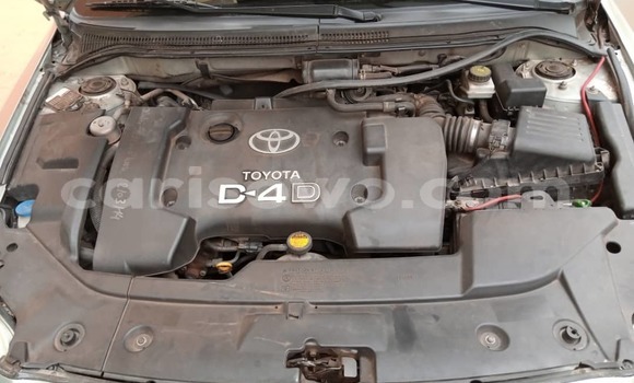 Sayi Sabo Toyota Avensis Azurfa Mota in Cotonou a Benin Sayi Sabo Toyota Avensis Azurfa Mota in Cotonou a Benin