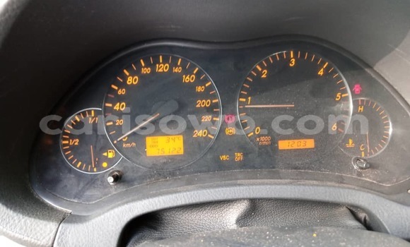 Sayi Sabo Toyota Avensis Azurfa Mota in Cotonou a Benin Sayi Sabo Toyota Avensis Azurfa Mota in Cotonou a Benin