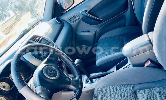 Ra Àlòkù Toyota RAV4 Silver Ọkọ̀ in Cotonou ni Benin Ra Àlòkù Toyota RAV4 Silver Ọkọ̀ in Cotonou ni Benin