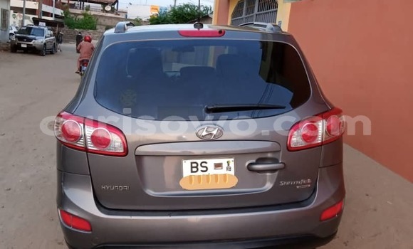 Acheter Neuf Voiture Hyundai Santa Fe Gris à Cotonou, Benin Acheter Neuf Voiture Hyundai Santa Fe Gris à Cotonou, Benin
