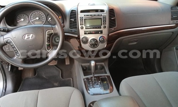 Acheter Neuf Voiture Hyundai Santa Fe Gris à Cotonou, Benin Acheter Neuf Voiture Hyundai Santa Fe Gris à Cotonou, Benin