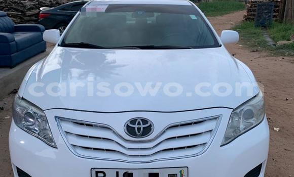 Sayi Na hannu Toyota Camry White Mota in Cotonou a Benin Sayi Na hannu Toyota Camry White Mota in Cotonou a Benin