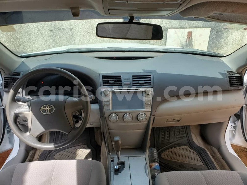 Big with watermark toyota camry benin cotonou 8627