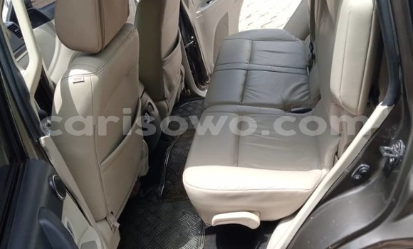 Ra Àlòkù Mitsubishi Pajero Silver Ọkọ̀ in Cotonou ni Benin Ra Àlòkù Mitsubishi Pajero Silver Ọkọ̀ in Cotonou ni Benin